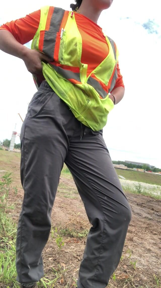 I love working around all the men on my crew ☺️