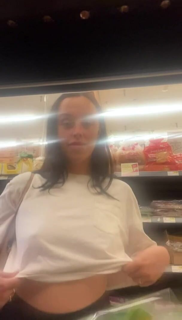 Grocery store flash