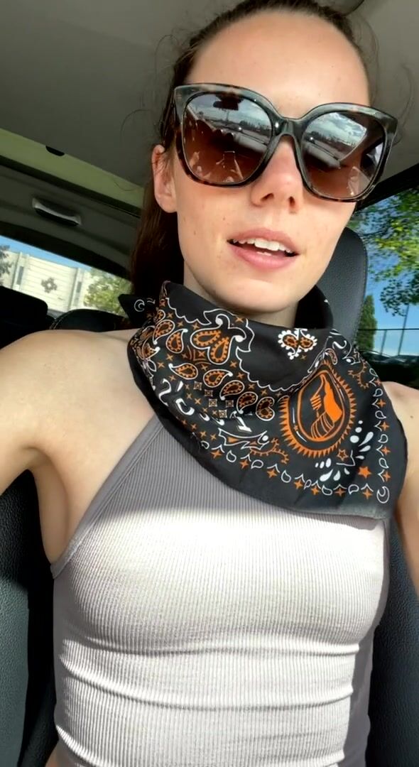 drive me around while I show off pls ????