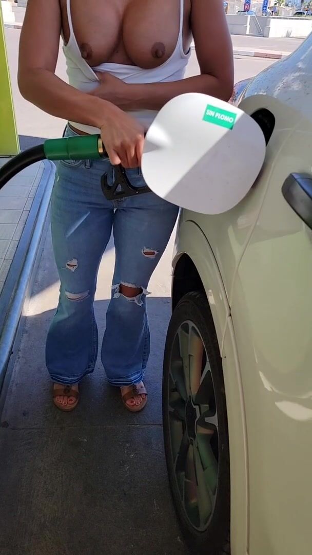 Filling up gass
