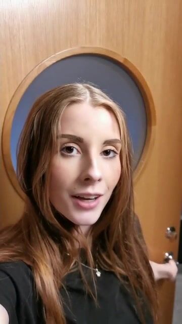 How much of a slut am i for doing this at the gym? ????????