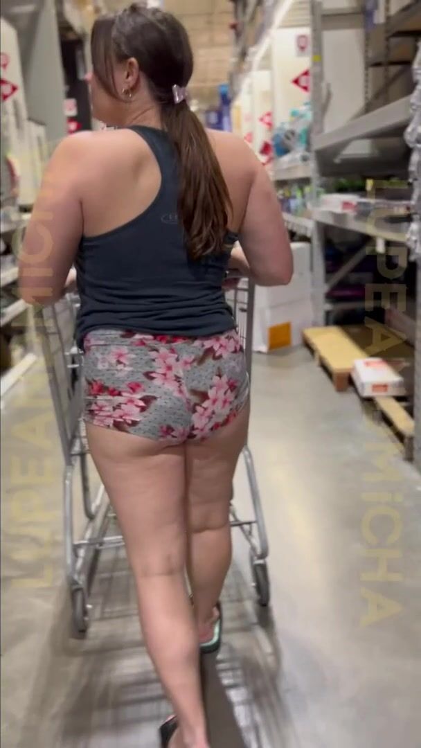 Shopping never look so fun