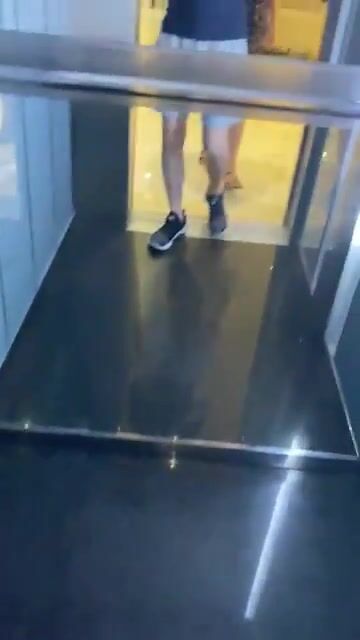 Didn‘t even check for security cams in the elevator ???? Might have left a nice souvenir for the guards there.