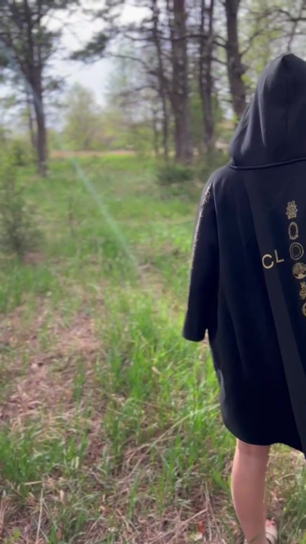 [F] Got horny during my Photoshoot with my new Elden Ring Cloak ????