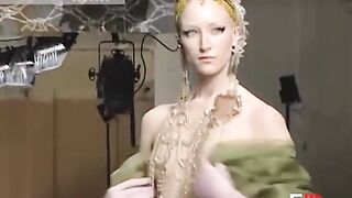 Runway Nudity: Jade Parfitt Puts on a Bold Display #4