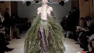 Runway Nudity: Jade Parfitt Puts on a Bold Display #2