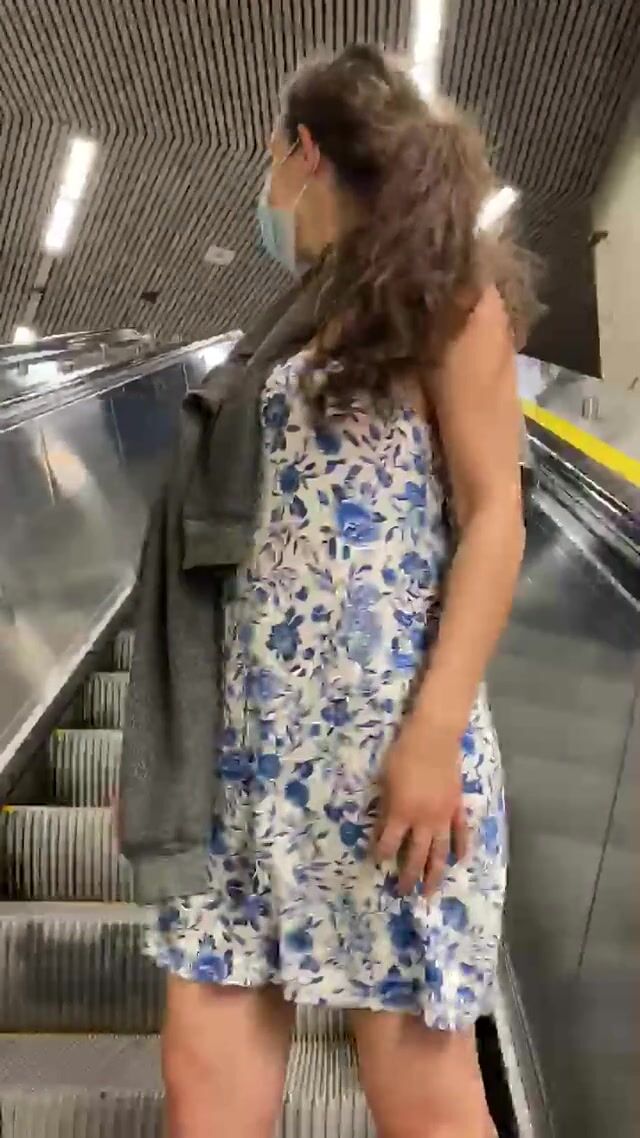 Typical escalator ride