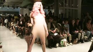 Nude on Stage: Naked Model from London Fashion Week [Different Angle] #3