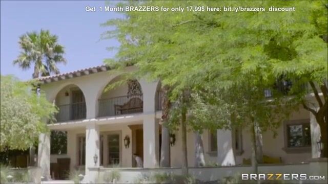 Busty Eva Notty Gives Little Scoundrel A Sneaky Blowjob