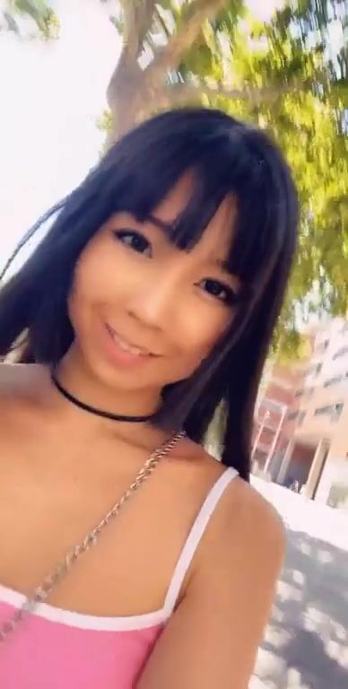 I like flashing my tits in public ;) №3